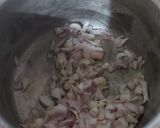 A picture of step 1 of Italian Garlic Soup.