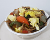 Foto del paso 9 de la receta: Fideos con salteado de vegetales