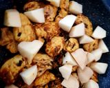 A picture of step 8 of Kari Ayam...Chicken Curry. By Zaleha kadir Olpin. 😍.