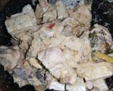 Foto langkah ke 9 dari resep Srondeng ayam dan tempe.