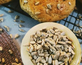 عکس مرحله 2 از دستور نان جو خانگی با تمام نکات