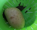 Foto del paso 1 de la receta Ensalada de patata, huevo y aguacate