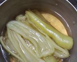 Foto del paso 2 de la receta: Ajíes en vinagre