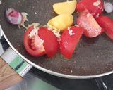 Foto langkah ke 2 dari resep Tomato Cream Soup.