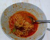 Foto langkah ke 6 dari resep Seblak Kuah Jeletet Level 1 ala Murni #pr_recookmasakanpedas.