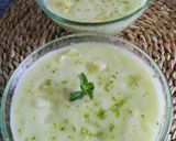 A picture of step 6 of Chilled Melon and Pineapple Soup.