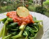 Foto langkah ke 5 dari resep Plecing Kangkung.