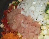 Foto del paso 1 de la receta: Tarta de Zapallitos Verdes c/ trozos de pollo