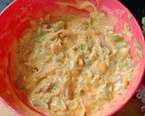 A picture of step 2 of Karhi Pakora.