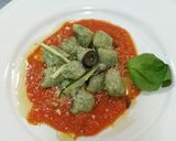 Foto del passaggio 4 della ricetta Gnocchi ricotta e spinaci alla Fiorentina