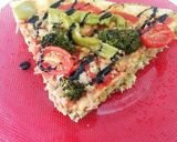 Foto del paso 6 de la receta: Pizza de atún y verduras con base de brócoli y zanahoria