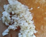 Hình bước làm 1 của món Cải bó xôi xào tỏi