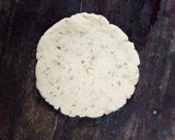 खस्ता रवा मठरी (Khasta rava mathri recipe in Hindi) रेसिपी चरण 2 फोटो
