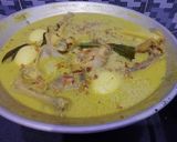 Foto langkah ke 4 dari resep Opor Telur Ayam Kampung.