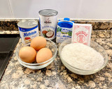 Foto del paso 1 de la receta: Pastel húmedo de coco con nata