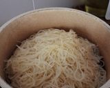 Foto langkah ke 2 dari resep Onigiri Mini Tower.