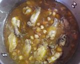 Foto del paso 13 de la receta Garbanzos con alitas de pollo, especia y toque de pimentón