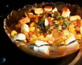 A picture of step 5 of Corn capsicum paneer masala.