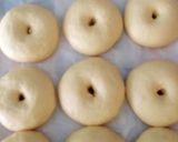 Foto langkah ke 7 dari resep Donat gampang 1x proffing.