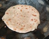 A picture of step 6 of Aloo Paratha..