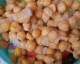 A picture of step 3 of Mango chickpea chaat.