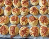 Sajtos-tejfölös pogácsa recept fázis 7 fotója