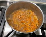 Une image de l'étape 15 de Poulet caramélisé au gingembre, champignons et carottes.