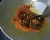 A picture of step 3 of Baigan Tomato Curry.