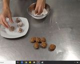 Foto del paso 3 de la receta: Bombones de Avena Fáciles