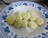 Foto langkah ke 2 dari resep Perkedel kentang praktis.
