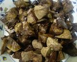 Foto langkah ke 2 dari resep #5 Sambal Goreng Kentang Ati.