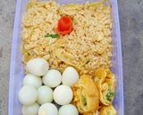 Foto langkah ke 5 dari resep Nasi goreng bento simple.