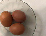 Foto langkah ke 1 dari resep Telur Lada Hitam.