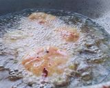 A picture of step 6 of Aloo pyaaz ki kachodi.