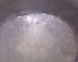 A picture of step 1 of Uji ya Ndimu.
