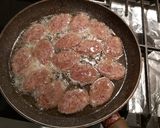 A picture of step 3 of Kofta balls.
