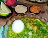 Foto langkah ke 4 dari resep Soto ayam rumahan mudah dan cepat.