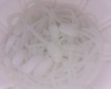 A picture of step 4 of Rusmallai Rabrdi Falooda.