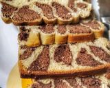 A picture of step 8 of Leopard print bread.