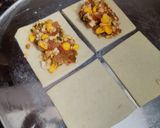 A picture of step 3 of Pizza mcpuff.