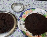 A picture of step 7 of Chocolate choco chips cake.