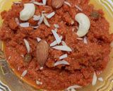 A picture of step 3 of Gajar ka halwa.