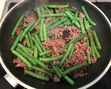 Foto del paso 3 de la receta Carne picada y judías con salsa de soja