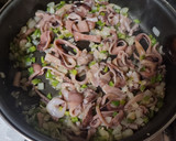 Foto del paso 2 de la receta: Pasta picante con calamares