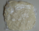 Foto del paso 4 de la receta: Medialunas de manteca 🥐 😋