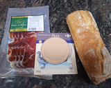 Foto del paso 1 de la receta: Torrada con jamón y mousse de foie de pato