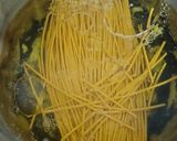 Foto langkah ke 1 dari resep Mie Gomak Goreng.