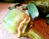 Foto del paso 2 de la receta: Fritada de alcachofas y calabacín