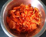 A picture of step 1 of Easy carrot halwa.