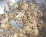 Foto del paso 4 de la receta: Solomillo de cerdo con champiñones y reducción de cava